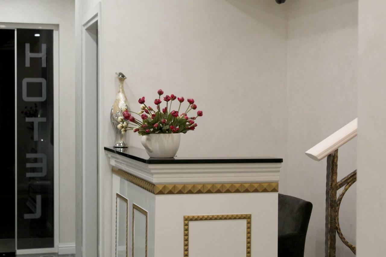 Ramel Hotel Тирана Экстерьер фото